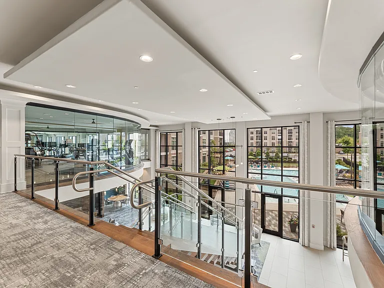 Bexley Exchange — Photo 10