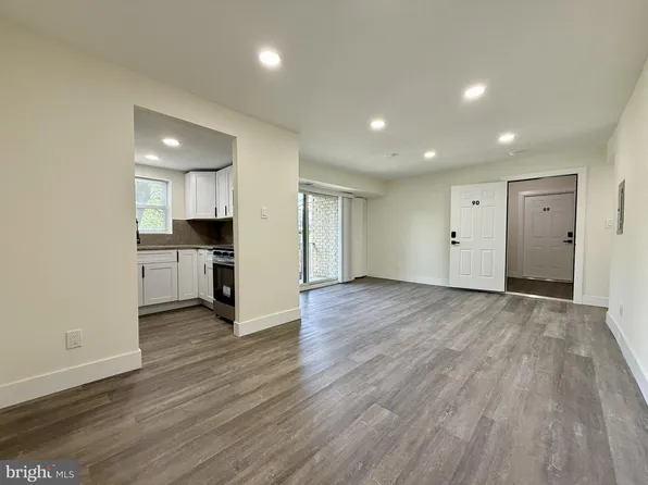 8030 Ditman St APT 89P, Philadelphia, PA 19136