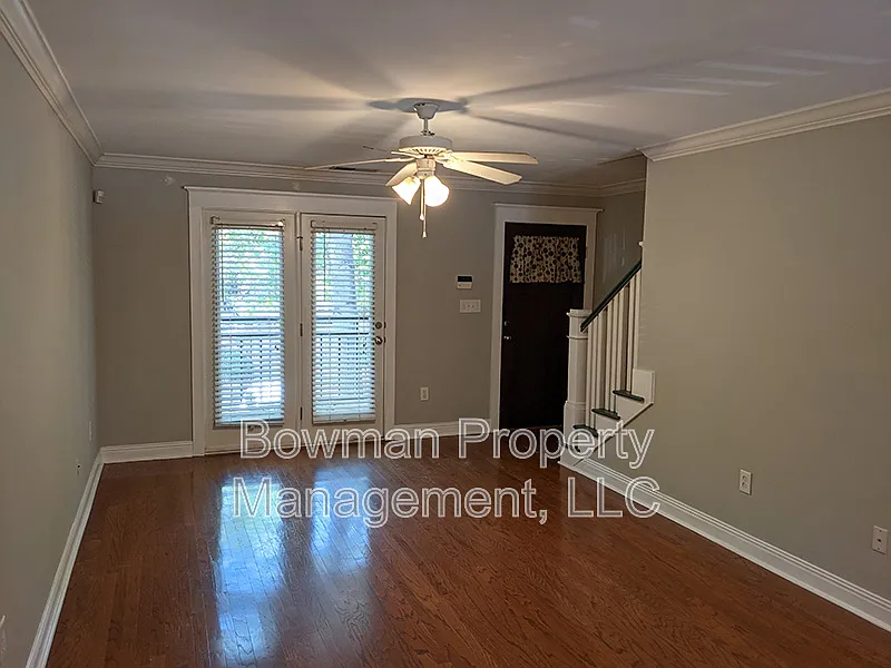 2 bed, 2.5 bath, 1168 sqft, $1,495 — Photo 4