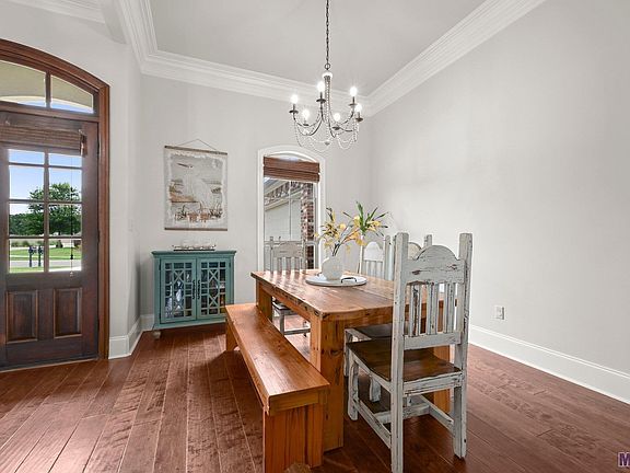 4th image of 17620 Villa Trace Ave