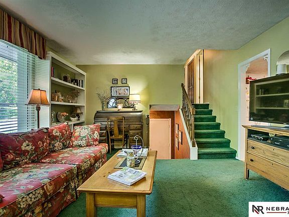 5th image of 3308 Leawood Dr