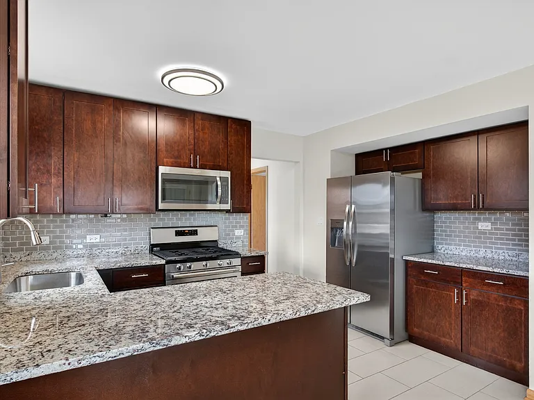 8312 W Summerdale Ave #2 — Photo 15