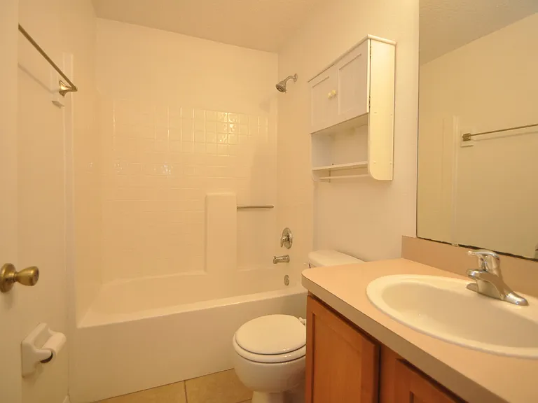 37 Louisburg Ln — Photo 27