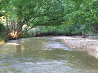 4 Hilltop Ranches Rd, Reeds Spring, MO 65737