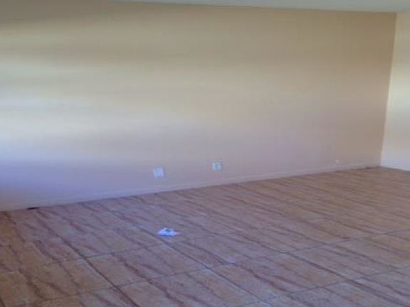 5th image of 101 NE 41st St #111-G