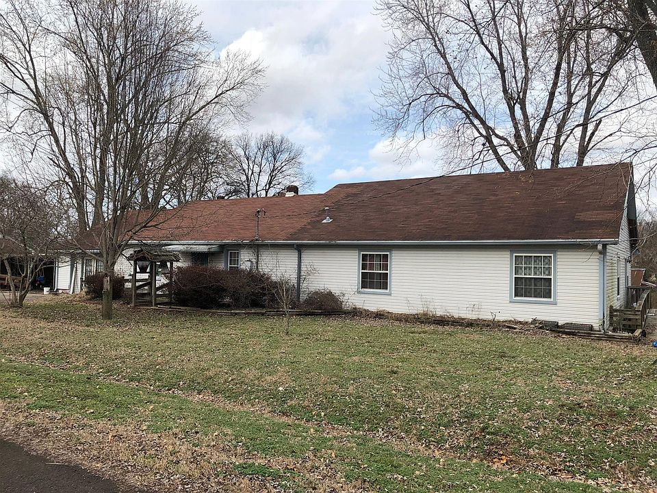 2nd image of 110 Riner Dr