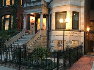714 W Briar Pl #1, Chicago, IL 60657