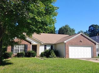 3113 Willamette Valley Dr, Charlotte, NC 28215