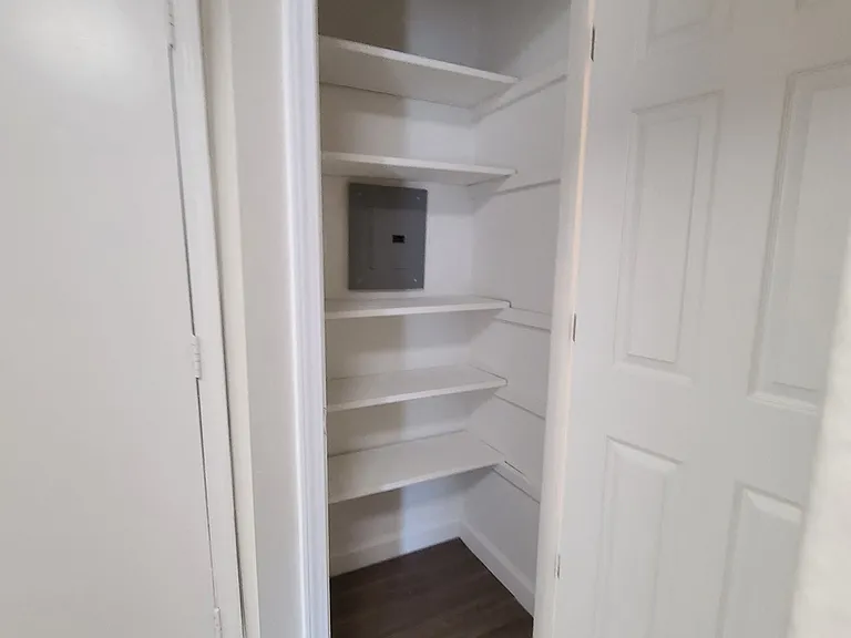 Willowbrook Apartment Homes — Photo 52