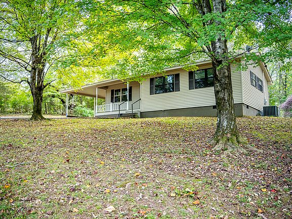 2nd image of 1745 County Road 450