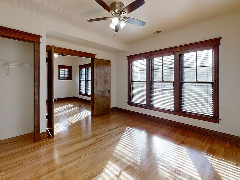 3759-61 N Lakewood Ave — Photo 7