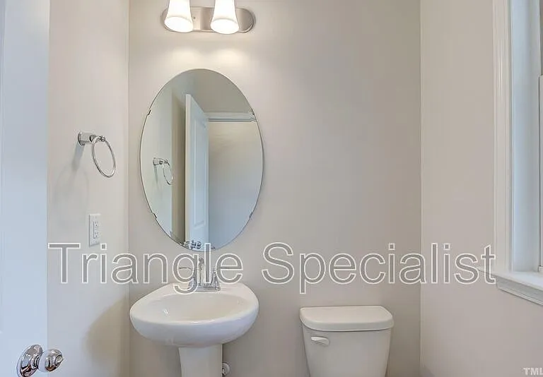 617 Battleboro Dr — Photo 10