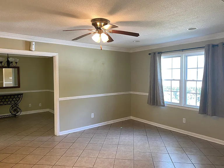 37 Port Royal Dr — Photo 11