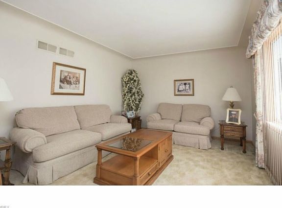 2nd image of 4262 Nottingham Ave