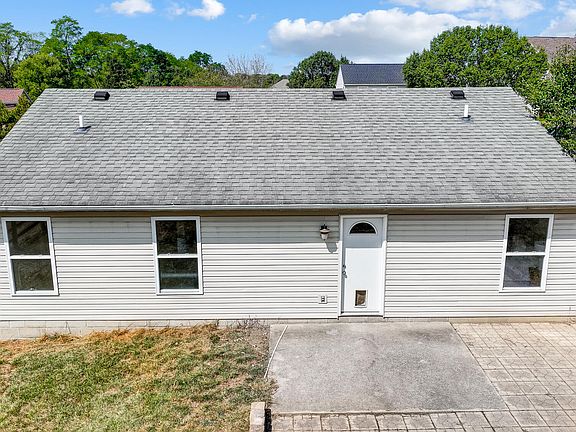 4th image of 5178 Christopher Dr