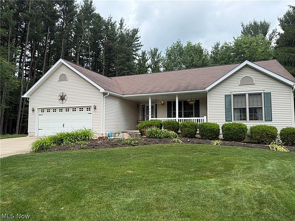 2nd image of 1299 Sheri Dr