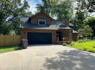 1411 Winthrop Ct, Zion, IL 60099