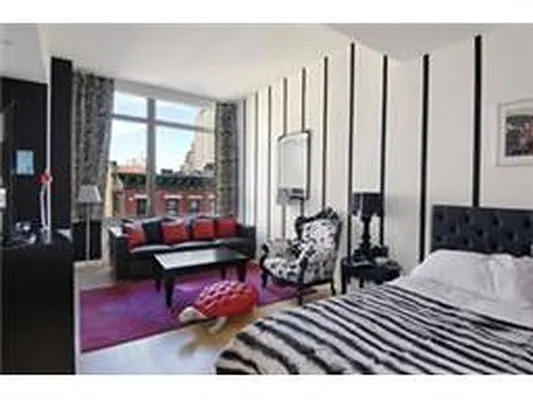 Rented by Douglas Elliman | media 20