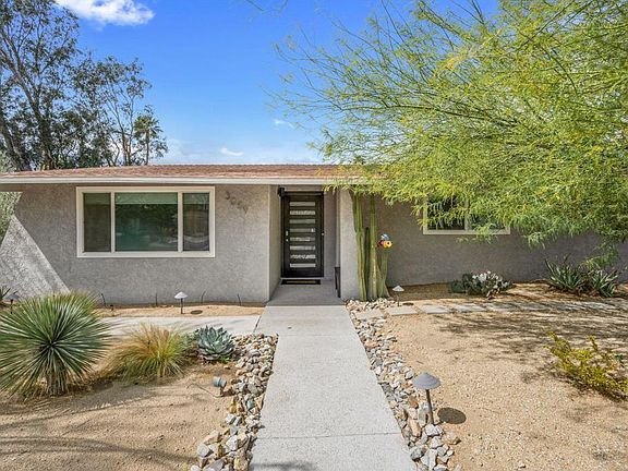 3rd image of 3059 N Biskra Rd