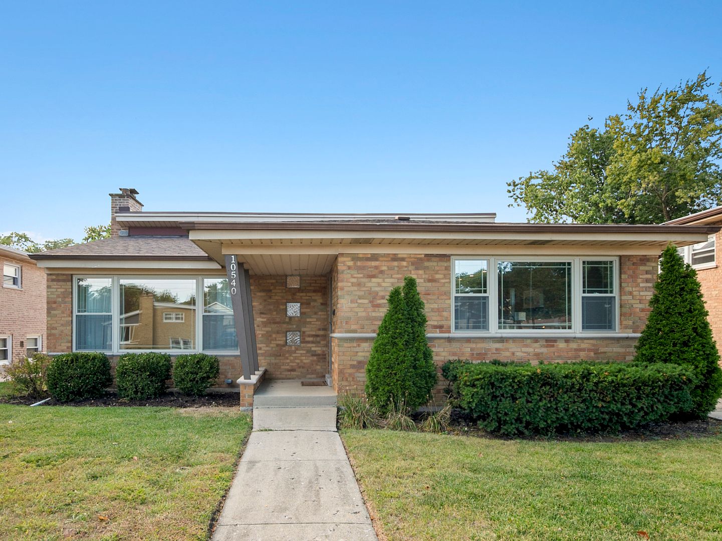 Undisclosed Address), Oak Lawn, IL 60453 | Zillow