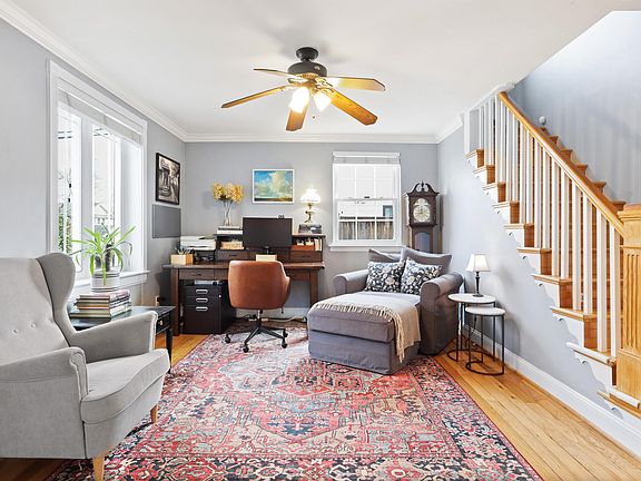 3rd image of 6915 Farragut Ave