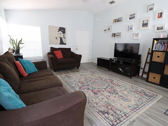 3rd image of 2767 Braham Ct