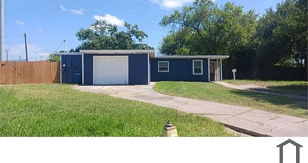1st image of 4401 S Cornelia Cir