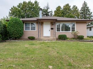 2712 W Grove Ave, Waukegan, IL 60085