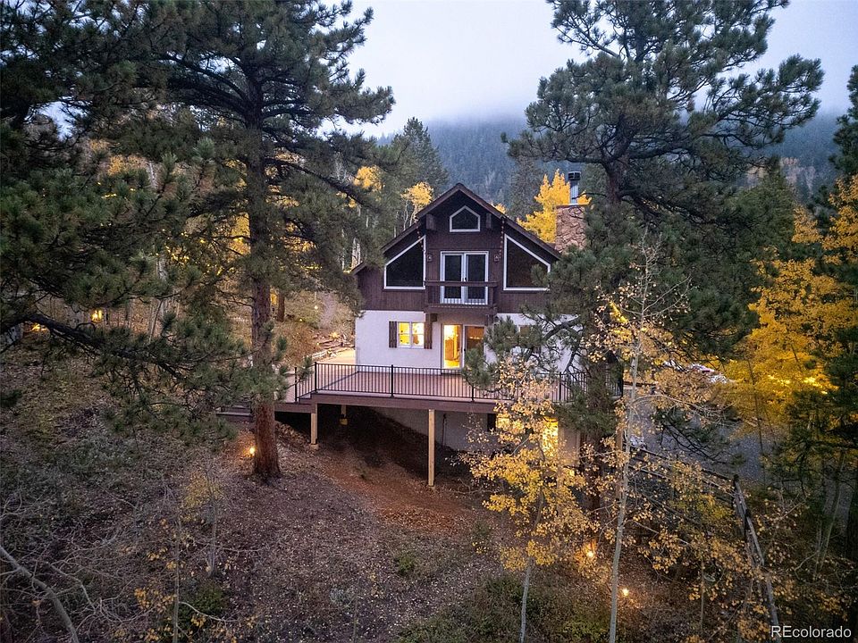 1st image of 1296 Golden Gate Drive