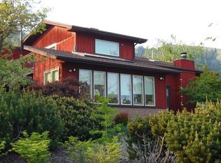 1383 Weaver Rd, Myrtle Creek, OR 97457