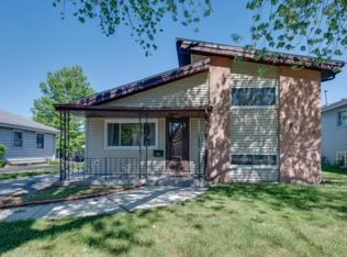 543 N Iowa Ave, Villa Park, IL 60181