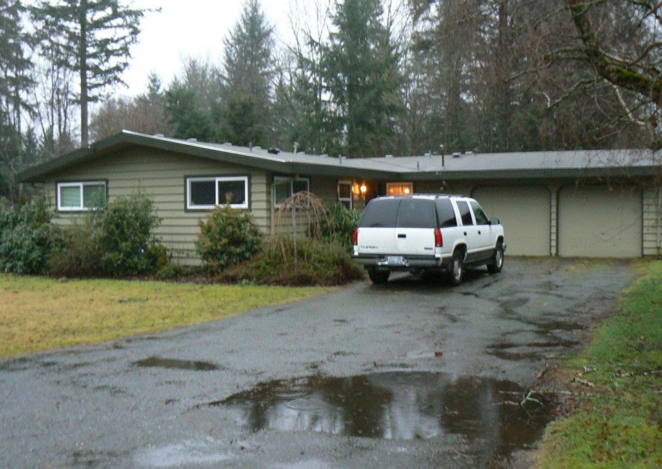 1st image of 445 Meadow Dr SE