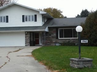 1062 Elizabeth St, Hawley, MN 56549