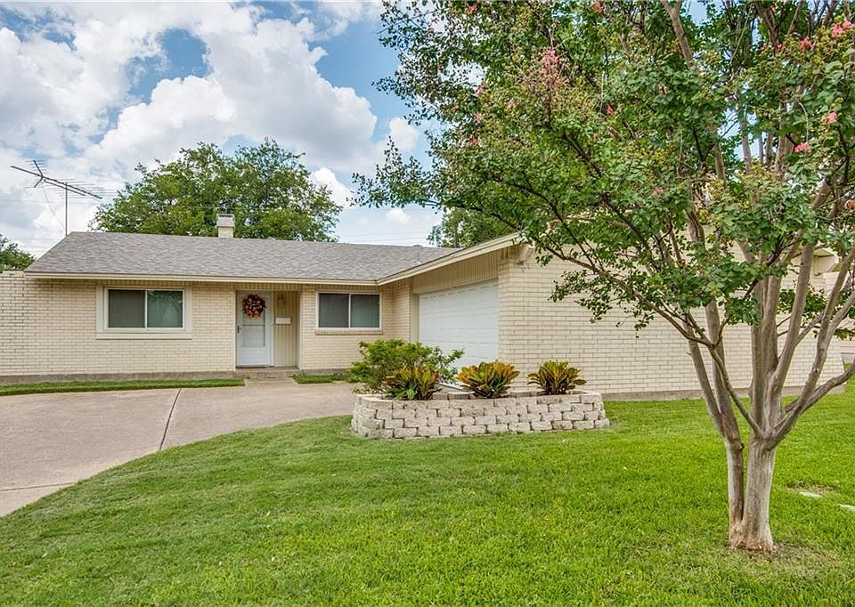 1st image of 412 Beverly Dr