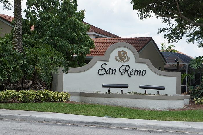 1st image of 1111 Sorrento Dr