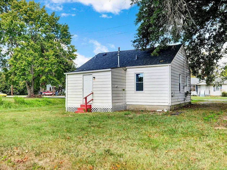 3328 Farnsley Rd — Photo 27