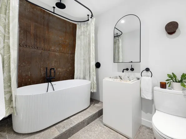 37 Bridge Street image 12 of 14