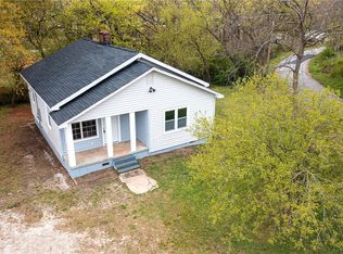 22 Gammell St, Seneca, SC 29678