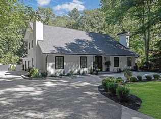 2180 Spalding Dr, Sandy Springs, GA 30350