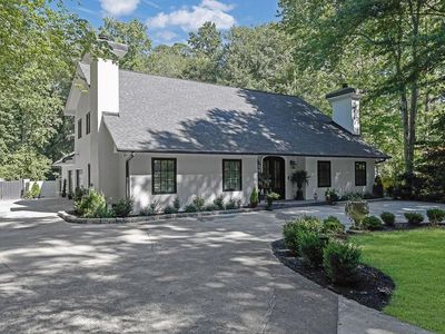 2180 Spalding Dr, Sandy Springs, GA, 30350