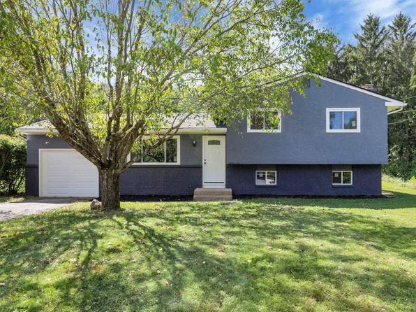 8949 Winchester Rd, Carroll, OH 43112