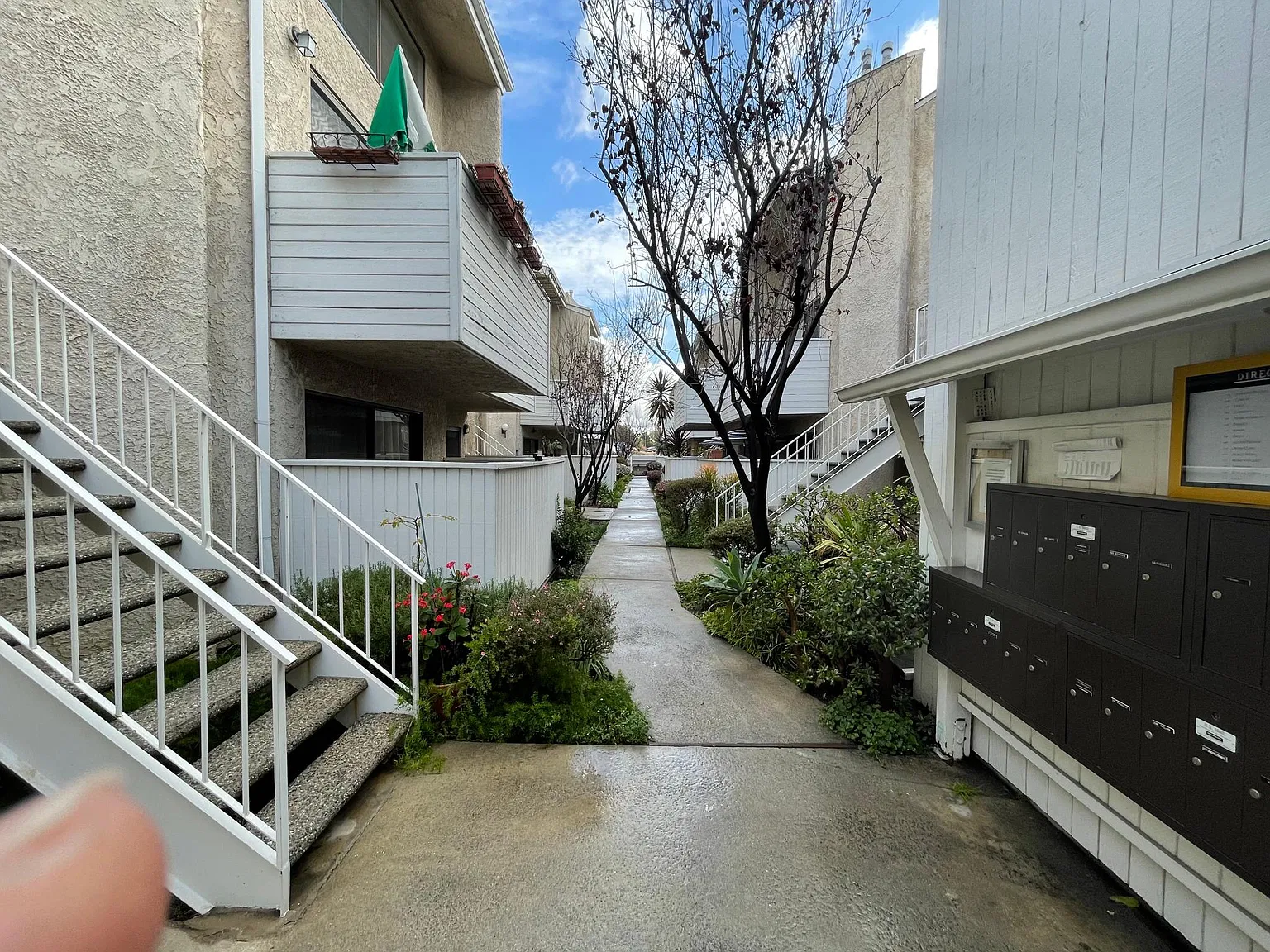 10521 National Blvd — Photo 3