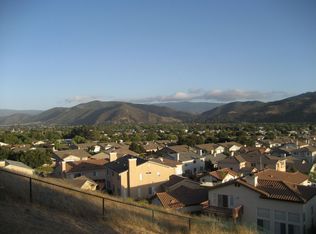 559 Willow Ln, Buellton, CA 93427