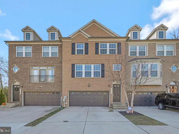 2803 Golden Gate Ct, Waldorf, MD 20601