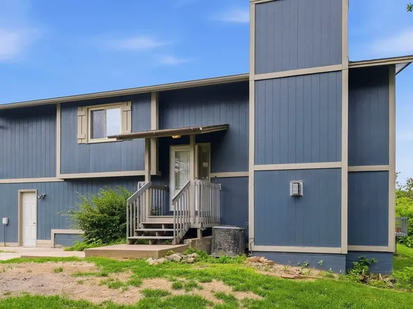 4250 Thornhill Ln, Vadnais Heights, MN 55127