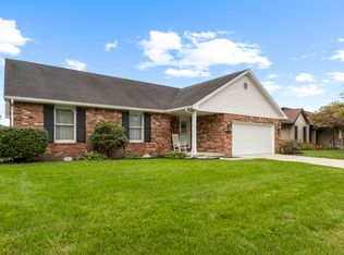 3847 Bonaventure Dr, Columbus, IN 47203