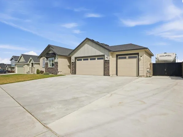 514 Constance Ave, West Richland, WA 99353