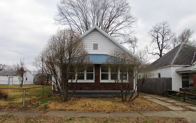 1st image of 2031 N 22nd St