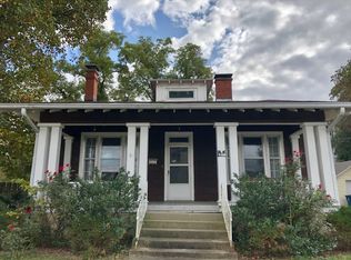 311 E Chestnut St, Olney, IL 62450