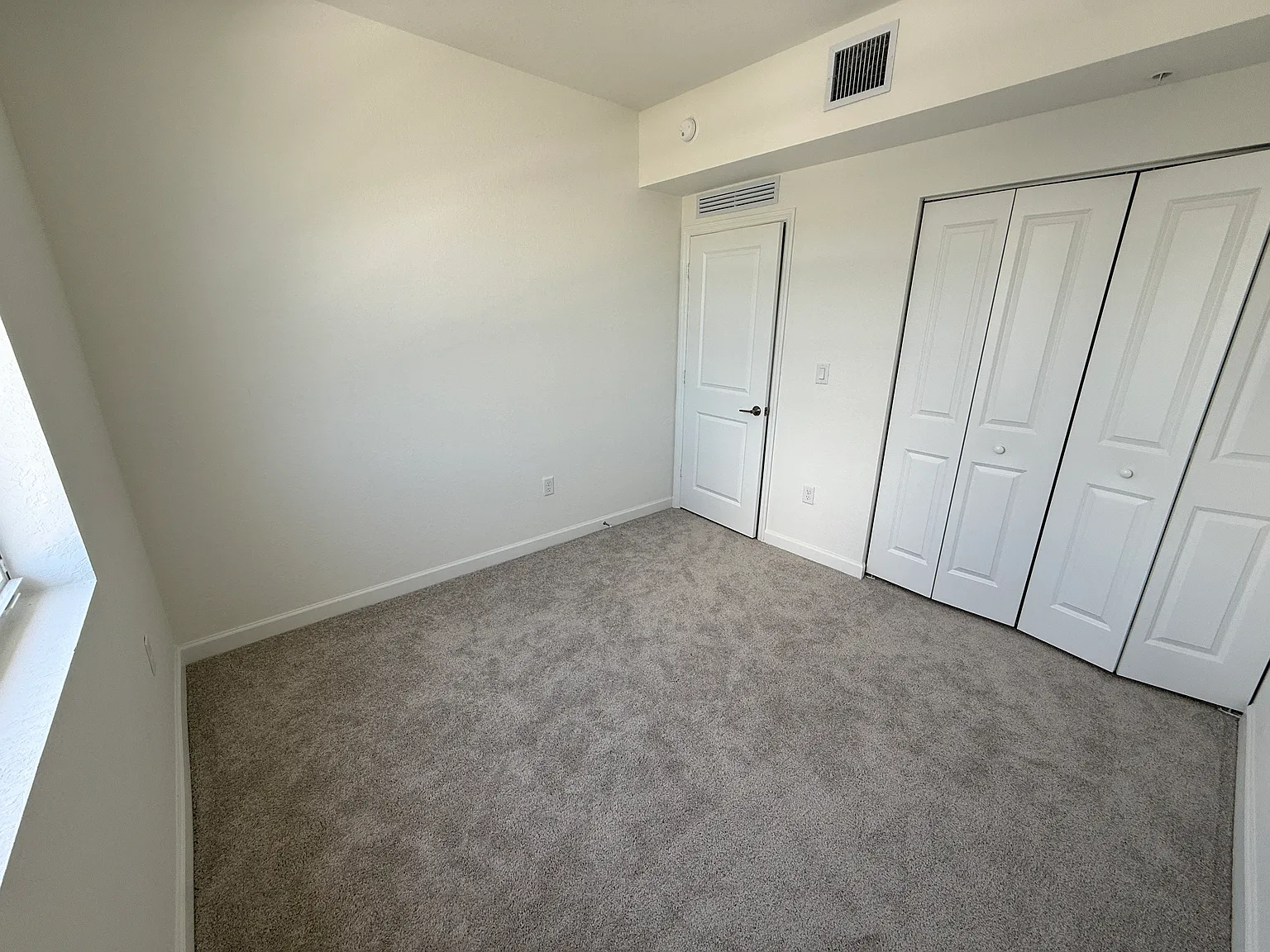 12430 SW 248th St — Photo 2